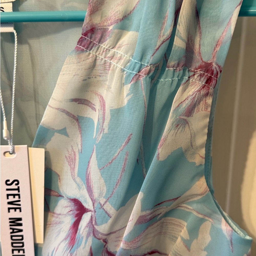 Steve Madden Aqua and Purple Floral Crop Top - Picture 5 of 5